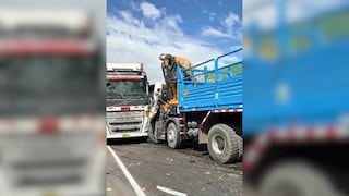 Arequipa: Múltiple choque deja restringido el tránsito en la variante de Uchumayo (VIDEO)