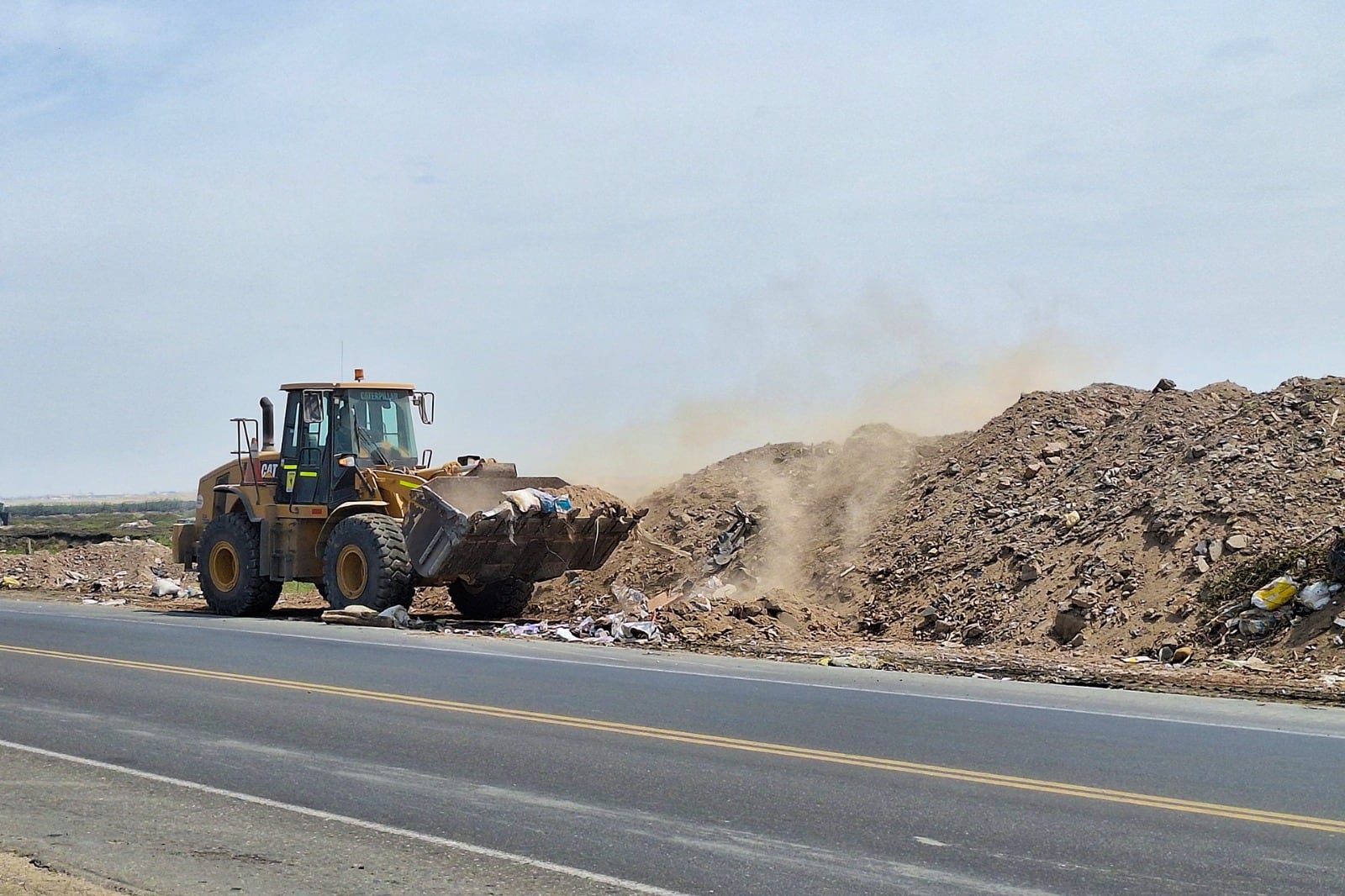 Representantes de la Cámara de Comercio, Municipalidad de Huanchaco y Danper verificaron el progreso de la intervención.