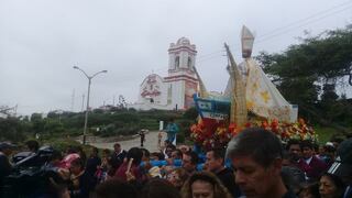Santo patrón "San Pedro" recorre Huanchaco (FOTOS Y VIDEO)