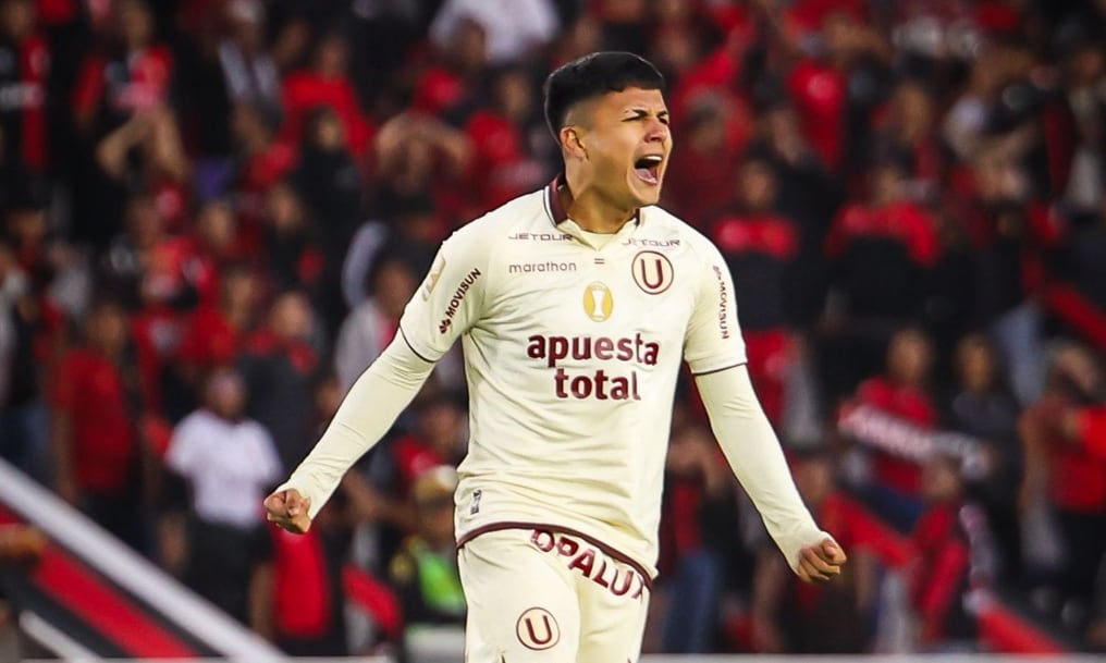 Jairo Concha anotó un golazo de larga distancia en el Universitario vs. Melgar. (Foto: Universitario)