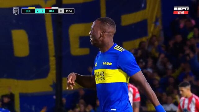 El curioso gesto de Luis Advíncula luego de ver el golazo de su compañero en Boca Juniors (VIDEO)
