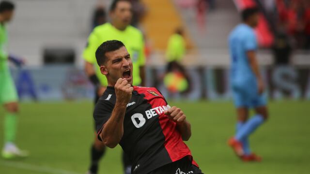 FBC Melgar empató 1-1 con Bolivar de La Paz en el partido amistoso por la tarde rojinegra (FOTOS)