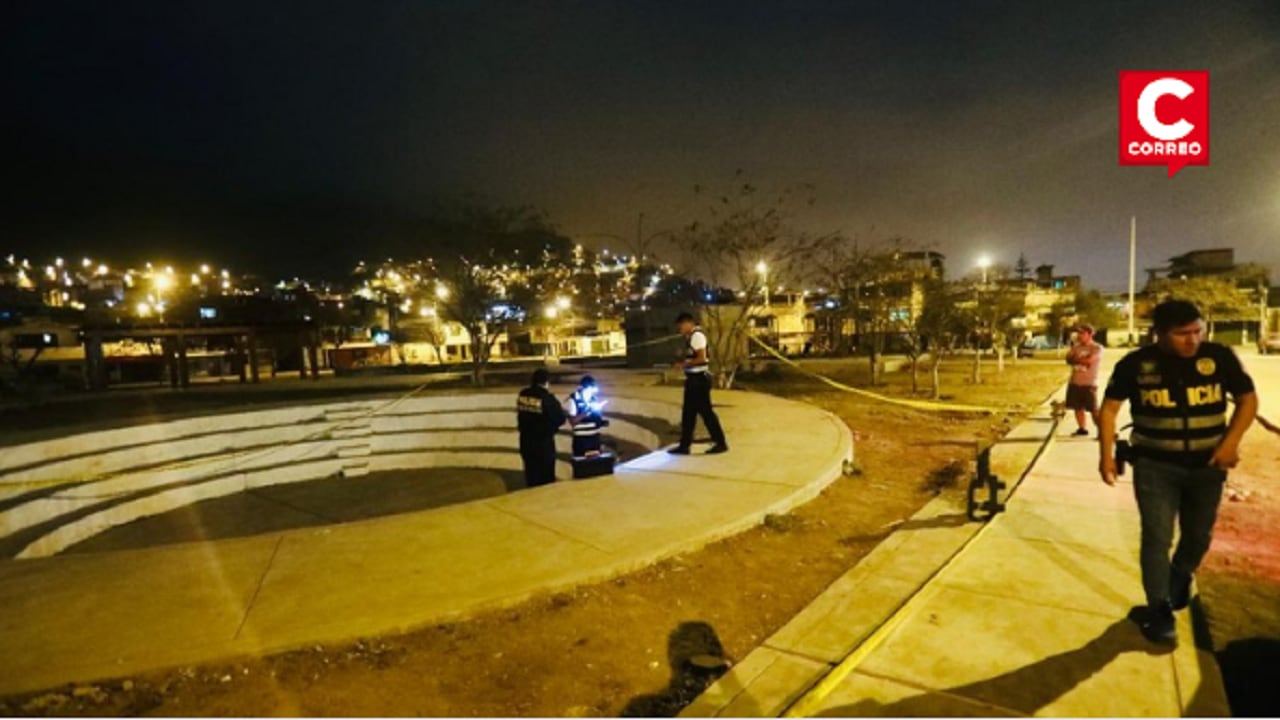 Sicarios asesinan a tres hombres a espalda de la comisaría José Gálvez en Villa María del Triunfo. (Fotos: César Grados/@photo.ge