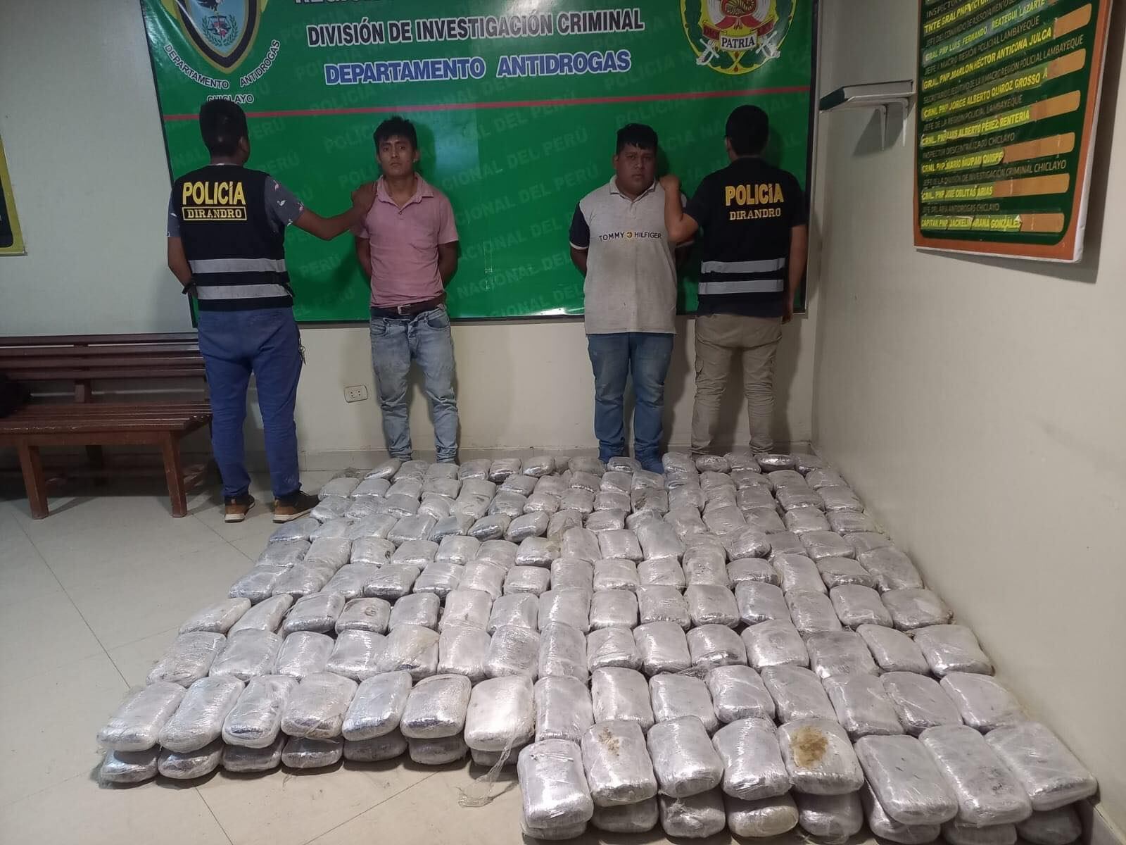 Pretendían distribuir la droga al norte del país.