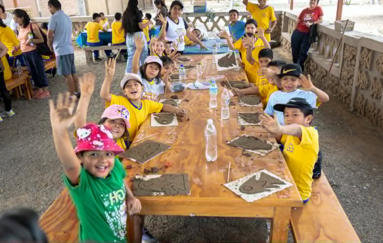 Más de 50 estudiantes de primaria participaron en un taller práctico de sensibilización patrimonial.