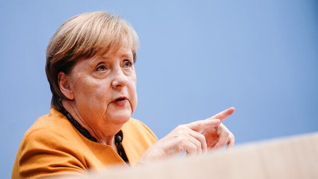 Angela Merkel no descarta tener que prolongar las nuevas restricciones para reducir contagios de COVID-19  