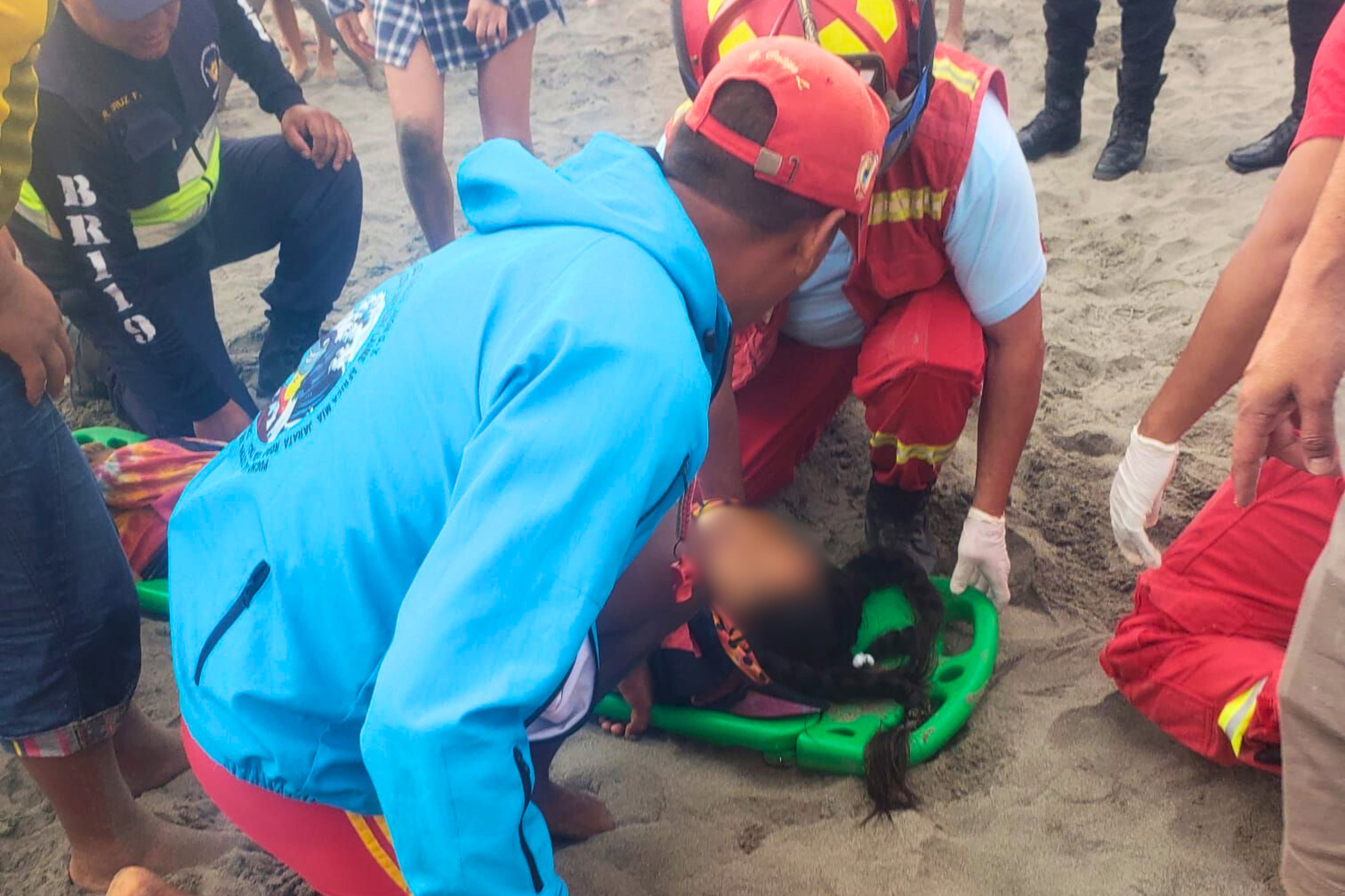 Dos menores heridas tras atropello por cuatrimoto en playa de Camaná. Foto: PNP.