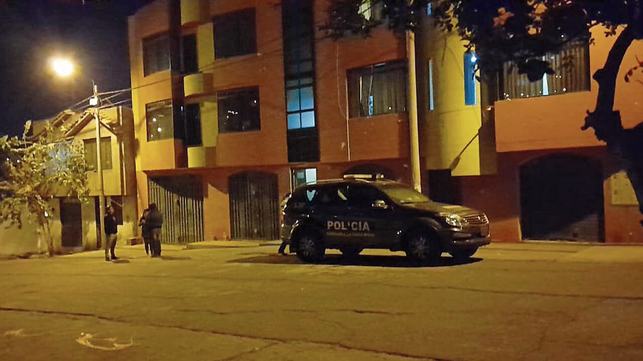 El crimen ocurrió al interior del departamento que alquilaban del distrito de Paucarpata (Foto: Difusión)