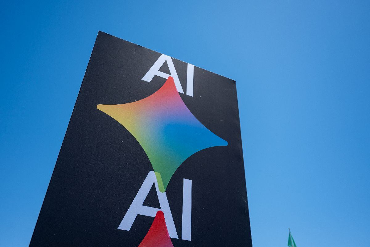 Los estudiantes universitarios elegibles podrán acceder durante 12 meses sin costo a Google AI Plus, que incluye mayores límites de uso en Gemini y 400 GB de almacenamiento. (Photographer: David Paul Morris/Bloomberg)