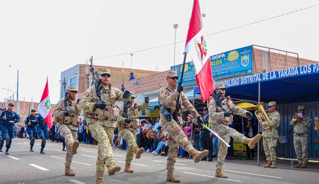 La celebración culminó con un gran desfile en el distrito que limita con la república de Chile. (Foto: Difusión)