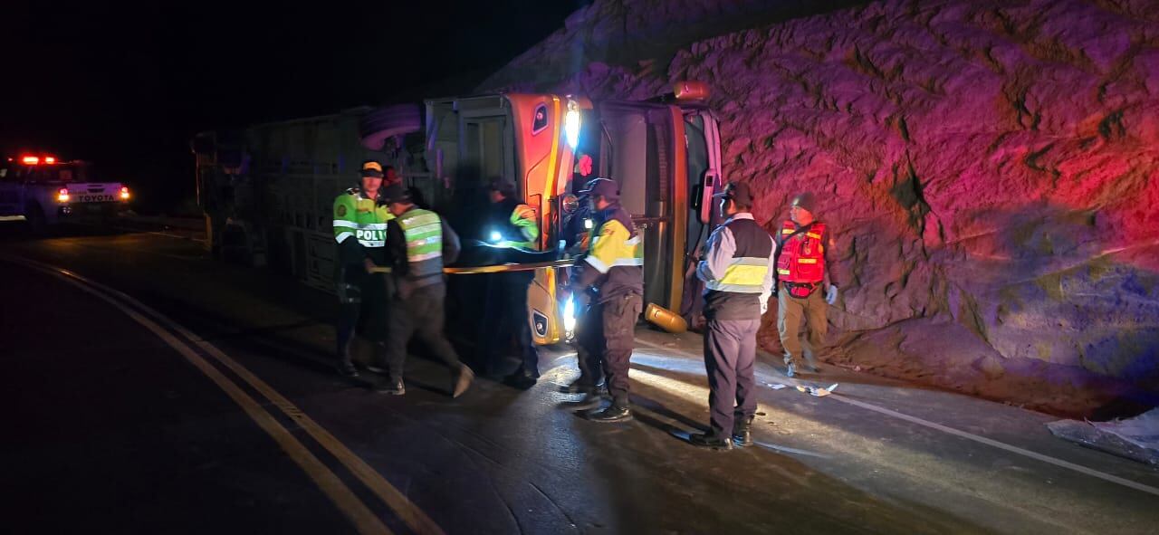 Policía de Carreteras intervino en accidente de tránsito. Foto: difusión.