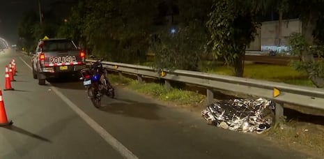 Motociclista fallece tras despistarse en la Panamericana Sur a la altura del puente Benavides