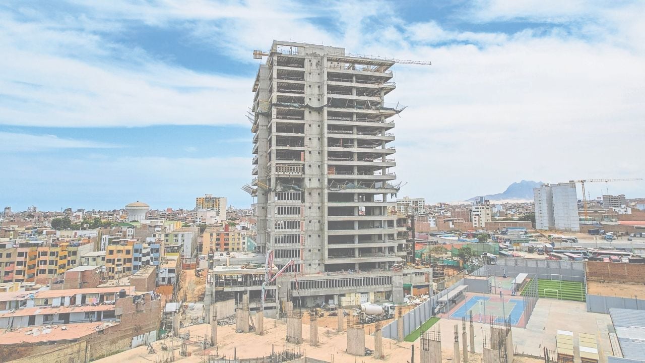 Gerente regional de Infraestructura, Aldo Zambrano, lamentó el lento avance del proyecto y aseguró que esto obedece a incumplimientos de la empresa contratista.