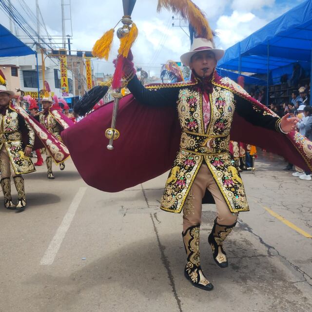 Virgen de la Candelaria: Más de 40 mil danzantes y músicos participan en esta celebración