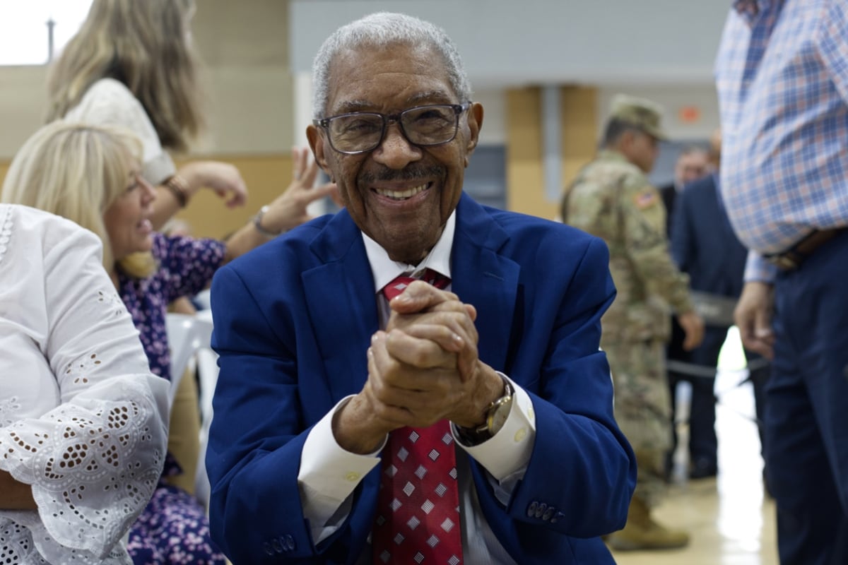 Pianista y co-fundador del Gran Combo de Puerto Rico, Rafael Ithier, durante una ceremonia en San Juan (Puerto Rico). El legendario músico falleció este sábado a sus 99 años por complicaciones de salud. (EFE/Thais Llorca)