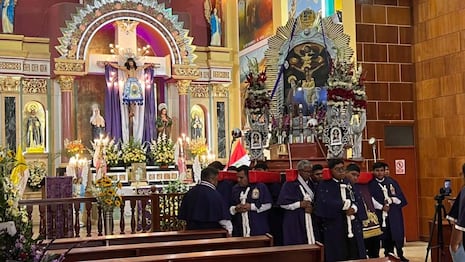 El Señor de Los Milagros de Pisco pernoctó por primera vez en el Templo Belén