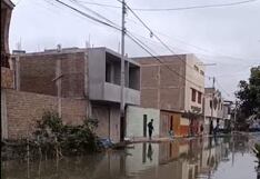 Trujillo: Rotura de tubería de desagüe ocasiona inundación en el distrito de Víctor Larco