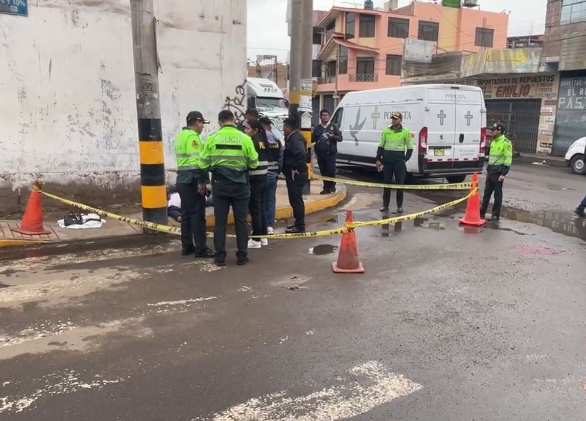 Personal de la unidad especializada de Homicidios y Criminalística realizaron las diligencias. (Foto: Difusión)
