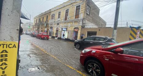 Granizada y truenos en diferentes distritos de Arequipa (VIDEO)