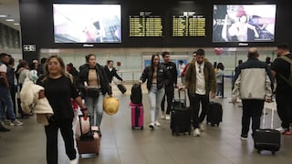 Amplían beneficios tributarios para peruanos que retornen al país hasta finales de 2029