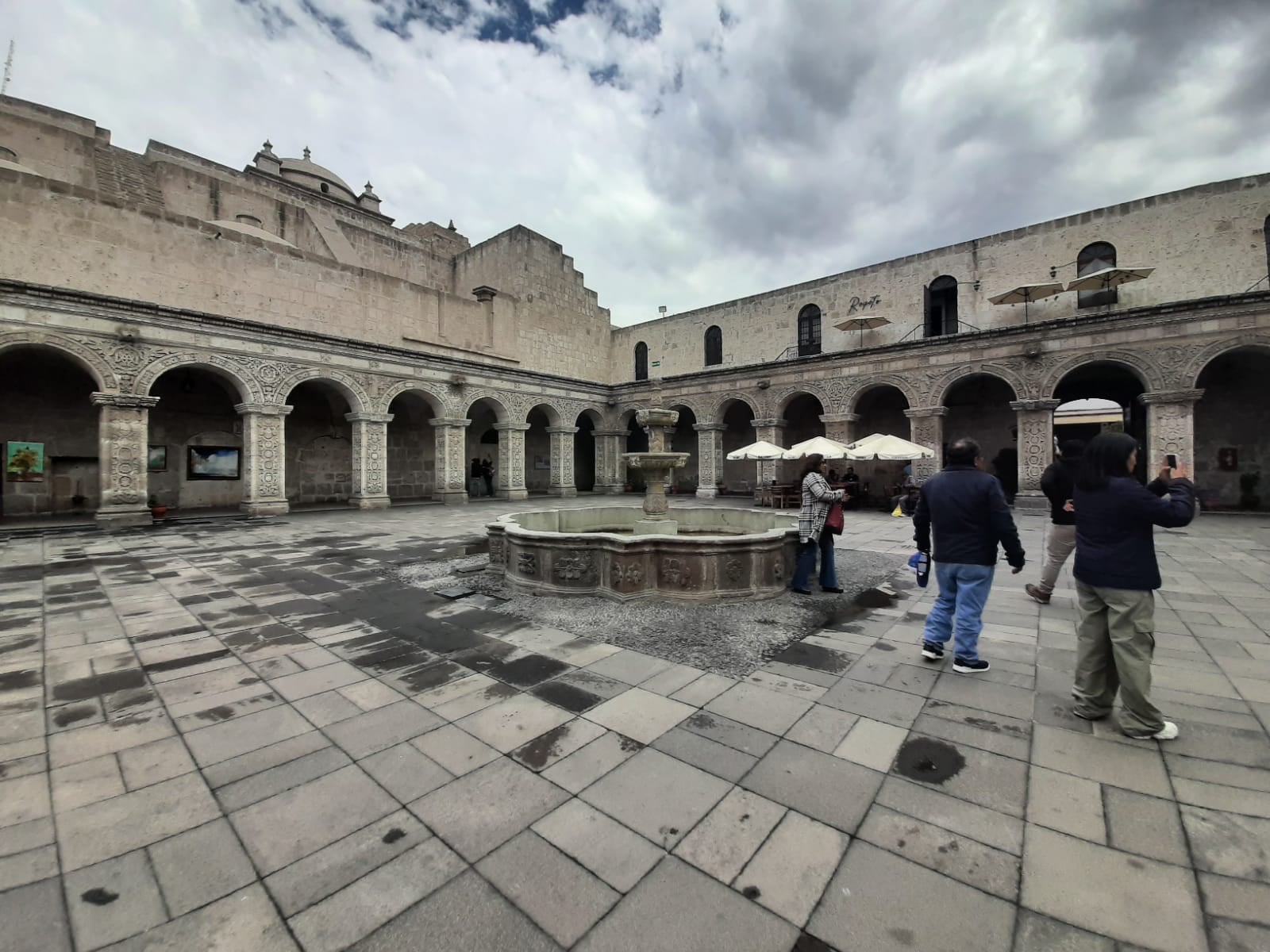 Visita una de las joyas arquitectónicas de Arequipa junto a Correo. (Foto: Graciela Fernández)