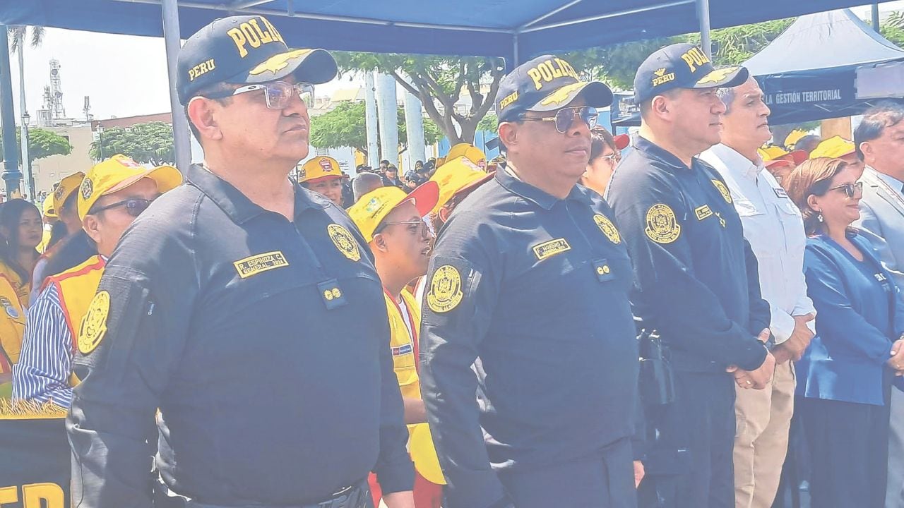 En un evento público en Trujillo, el comandante general de la PNP Óscar Arriola Delgado anunció que el general PNP Franco Moreno Panta fue destacado al Estado Mayor General en Lima y su puesto lo asumirá el general PNP Ricardo Espinoza Cuestas, quien ayer fue presentado a las autoridades políticas locales.