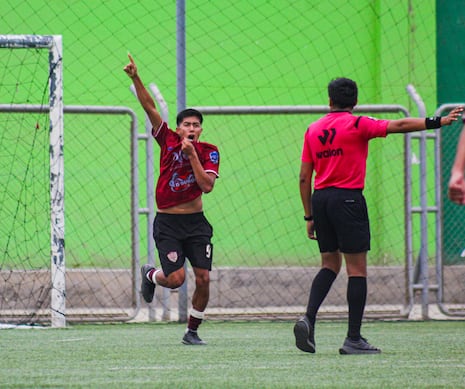 Trujillo: Universitario El Porvenir goleó 3 a 0 a Los Calichines y comanda el Grupo C