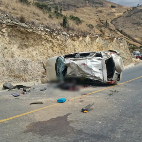 Chupaca: Tres heridos deja volcadura de camioneta en la vía Pumpunya-Chupuro