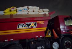 Roban en Arequipa camión cargado de oro y tras captura, hallan chalecos de Policía