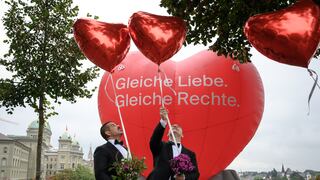 Suiza dice sí al matrimonio entre personas del mismo sexo en un referéndum
