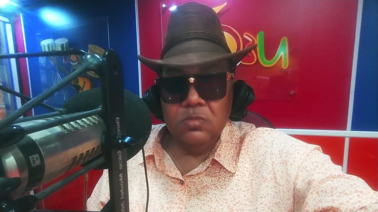 Sus éxitos musicales como ‘Ansias’, ‘Chin a chin’, entre otros, son cantados por líderes de la música en el mundo.