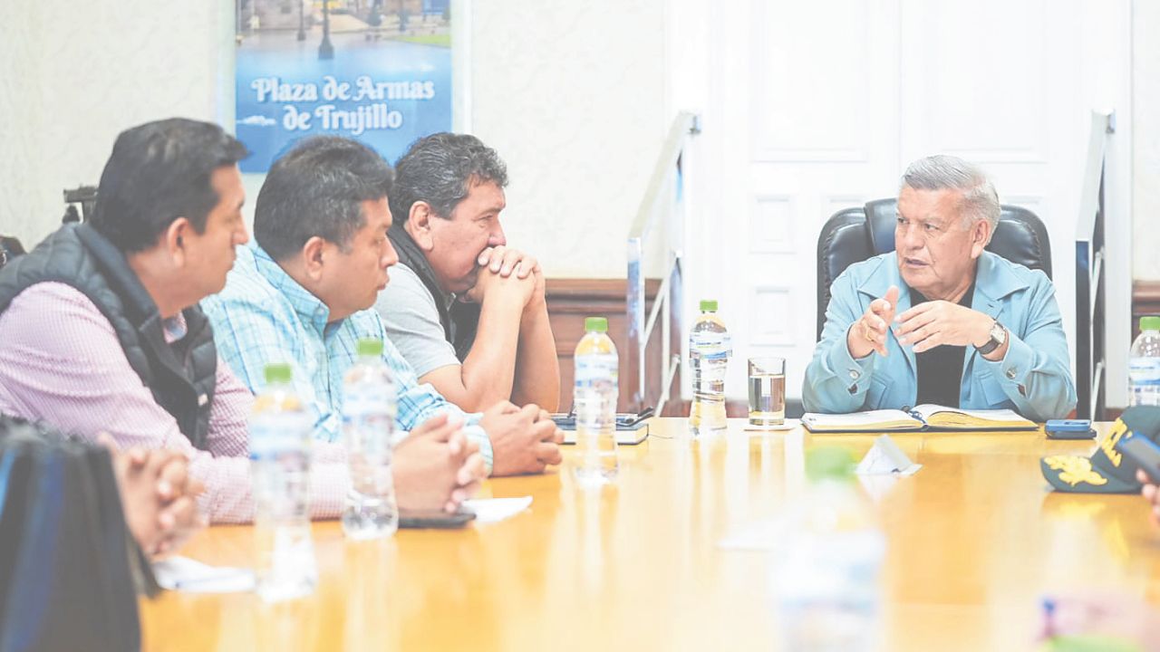 La Libertad: Transportistas dicen que César Acuña les mintió