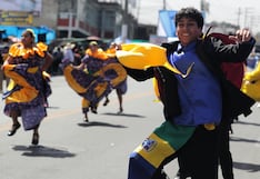 Así se vive el pasacalle regional “Cantemos y bailemos por nuestra Arequipa 2026″ (GALERÍA)