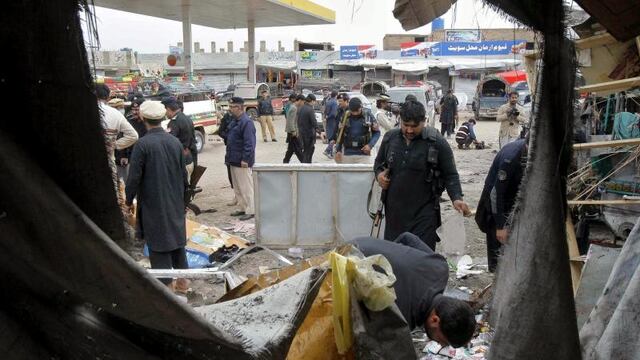 Al menos 19 muertos por cochebombas en Pakistán