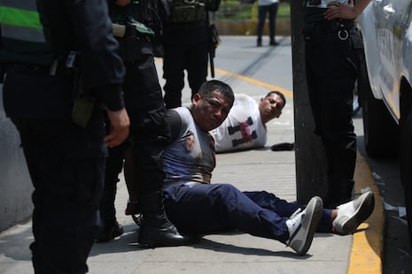 San Isidro: Detienen a dos hermanos que presuntamente extorsionaban a colectiveros informales