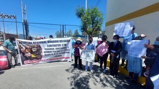 Arequipa: Personal del hospital Honorio Delgado protestan por plazas en concurso