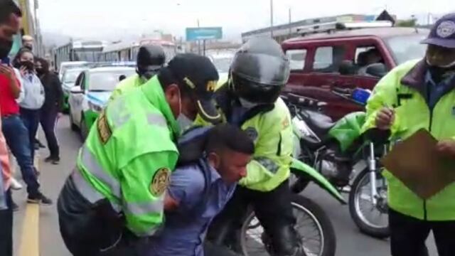 Surco: tras persecución atrapan a sujeto que robó celular a comensal dentro de un restaurante