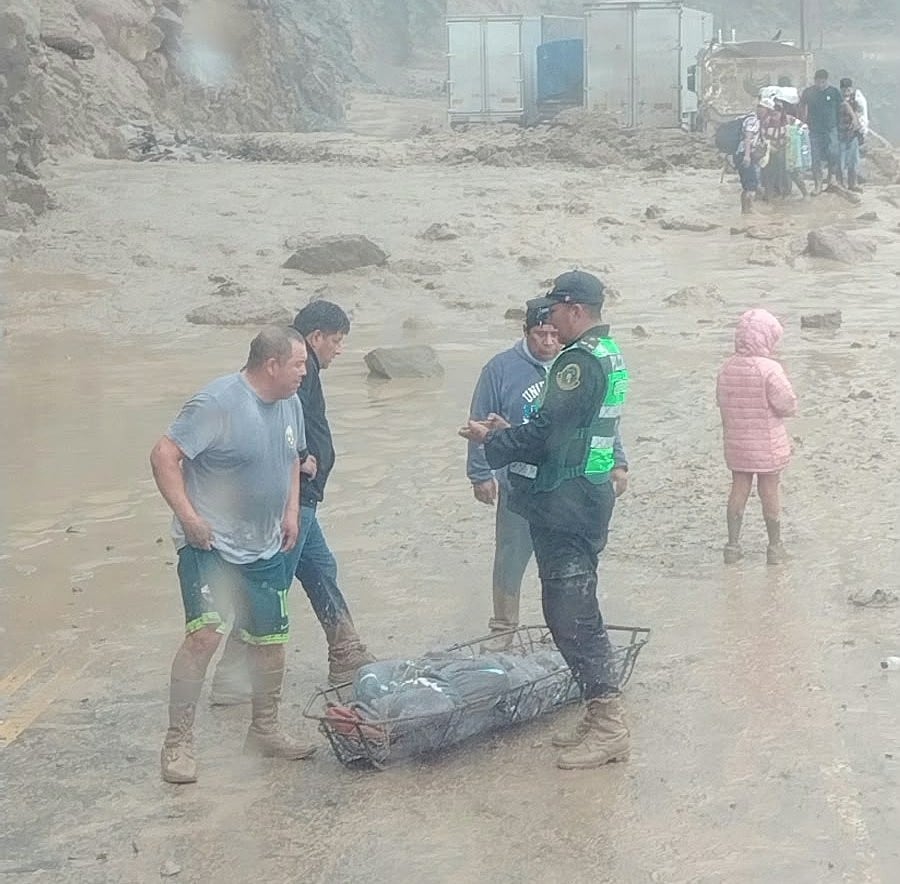 Fallecida en la Panamericana Sur fue trasladada a Atico