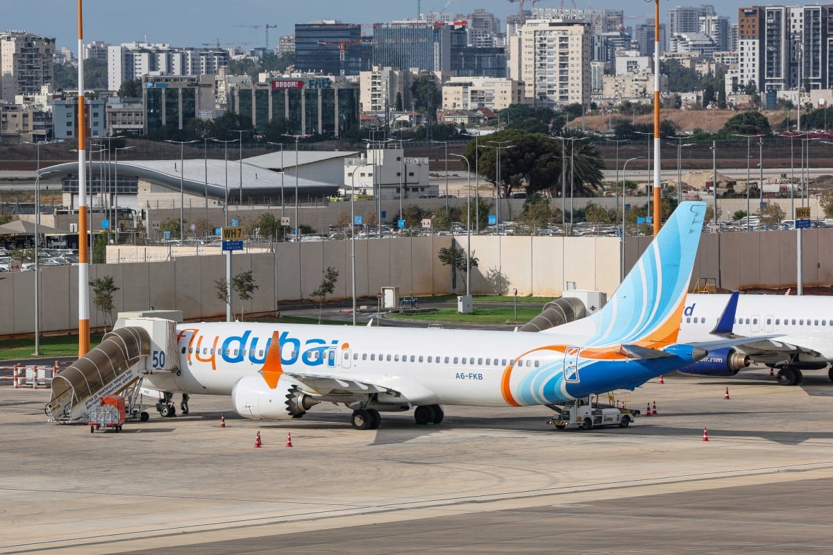 El vuelo FZ 1073, que tenía como destino Israel, fue desviado tras registrarse una pelea en la cabina. La aerolínea informó que las causas del incidente aún son desconocidas y se encuentran bajo investigación. (Photo by Jack GUEZ / AFP)