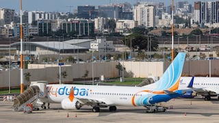Avión de flydubai aterriza de emergencia en Arabia Saudita tras pelea en pleno vuelo