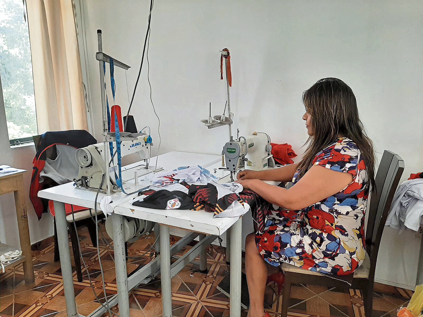 A falta de una zona industrial, talleres están dentro de casas. (Foto: GEC)