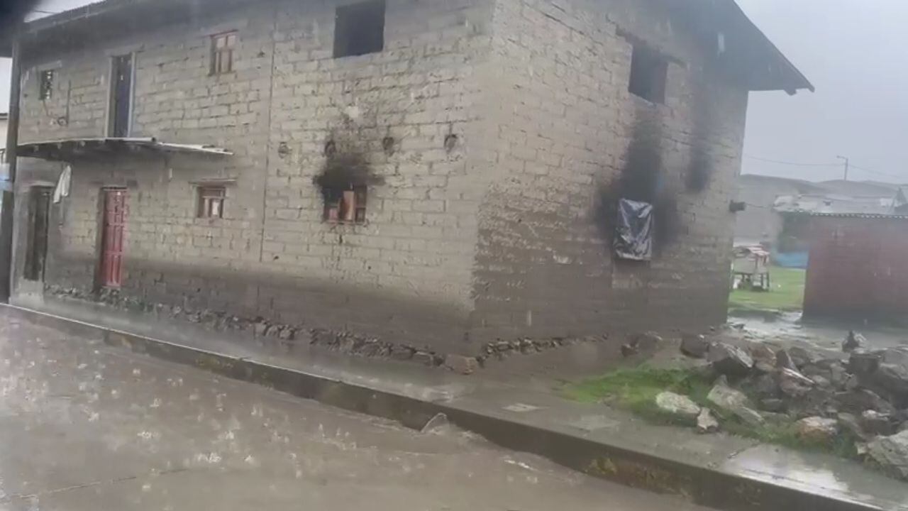 Hay caseríos que podrían quedar aislados ante deslizamientos.