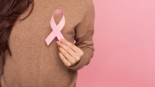 Cáncer de mama inflamatorio: síntomas de un tipo de cáncer que puede aparecer sin bultos
