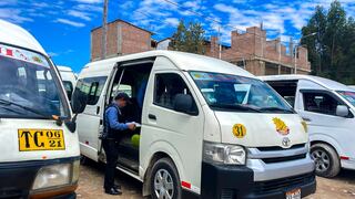 Huancayo: Autorizan a dirigente ruta a combis en puente aún no operativo