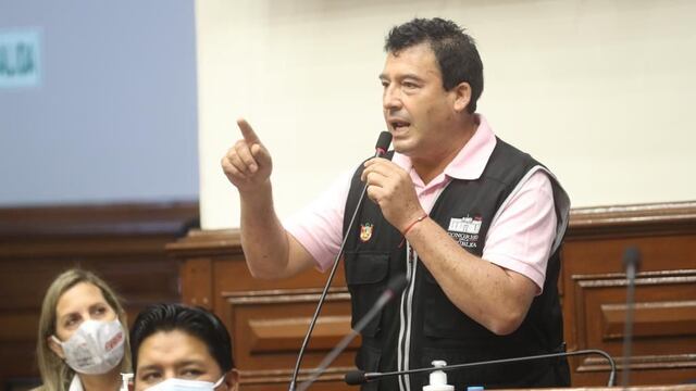 Edwin Martínez: “Acción Popular no dialogará con Betssy Chávez si no saca a Aníbal Torres de la PCM”