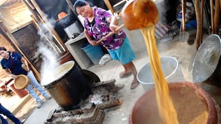 Piura: Turistas disfrutaron de la preparación de la chicha de jora en Catacaos