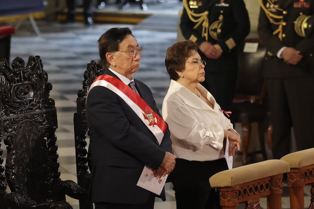 José María Balcázar salió de Palacio de Gobierno rumbo a la Catedral de Lima para participar en la misa y tedeum por Fiestas Patrias.
