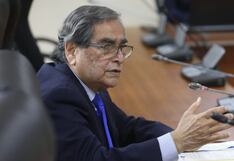 Óscar Ugarte señala responsabilidades de Digemid y Medifarma en caso de suero defectuoso