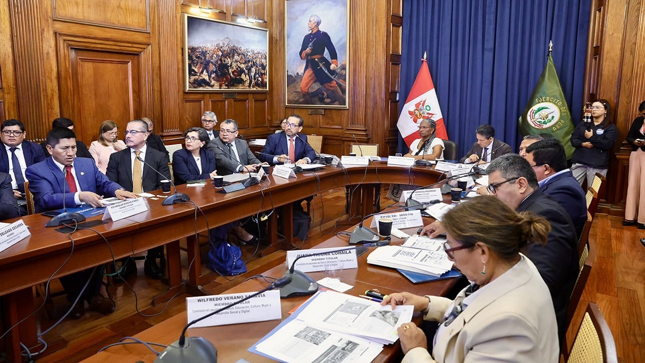 Grupo de trabajo tendrá 30 días hábiles para elaborar propuestas y recomendaciones dirigidas a mejorar la protección de los estudiantes.