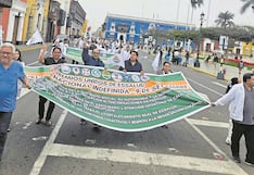 Trabajadores de EsSalud acatan huelga en la región La Libertad